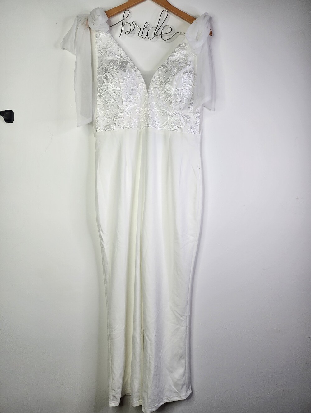 Dignified Beauty White Mesh Embroidered Tie-Strap Jumpsuit, XL
